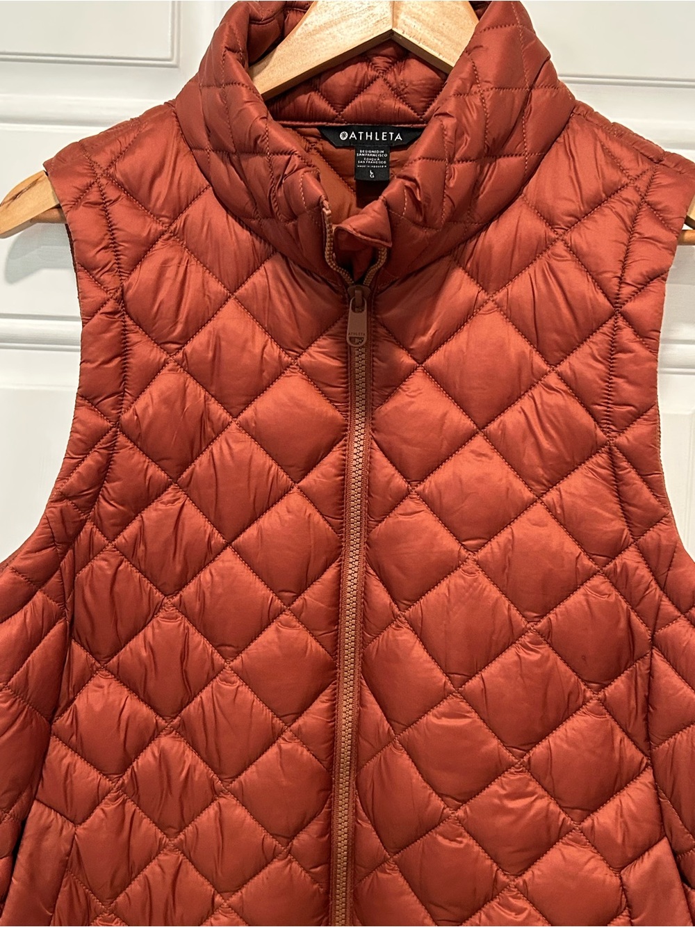 Athleta Whisper Featherless Puffer Vest Sequoia Brown Outdoor Hiking Size L EUC - Picture 4 of 11